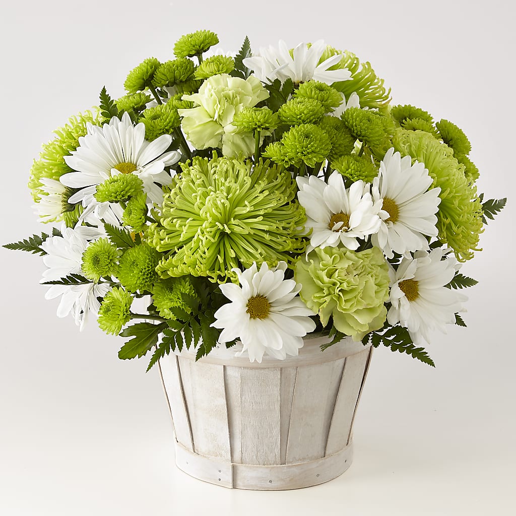 Lucky Charm Basket (Standard) – Burlington In Bloom Inc, Burlington IA