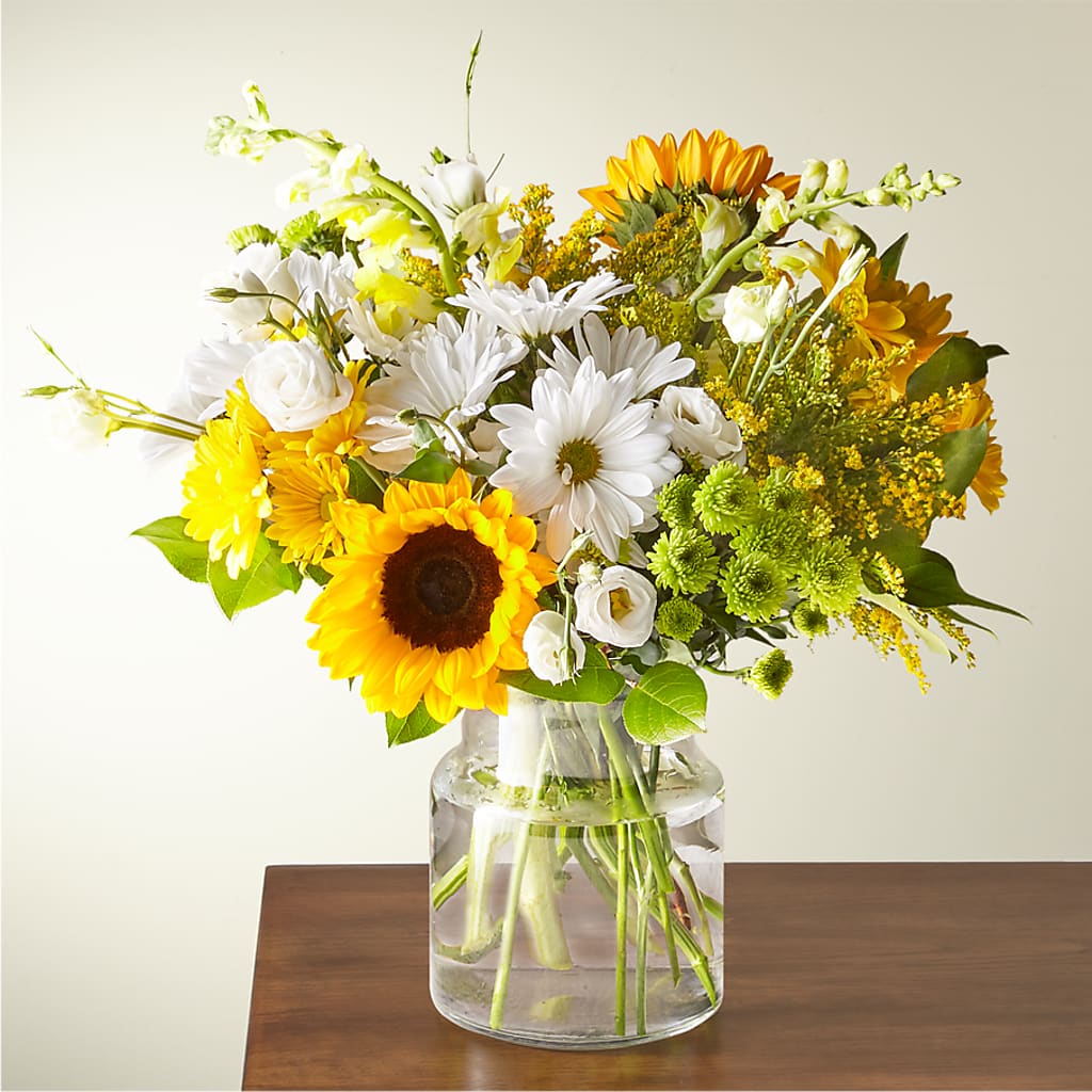 Hello Sunshine Bouquet – Burlington In Bloom Inc, Burlington IA