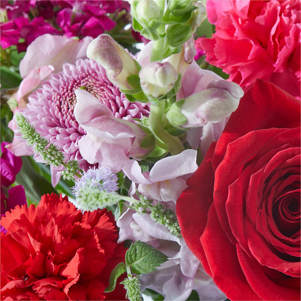 Simply the Best - A Florist Original – Burlington In Bloom Inc, Burlington IA