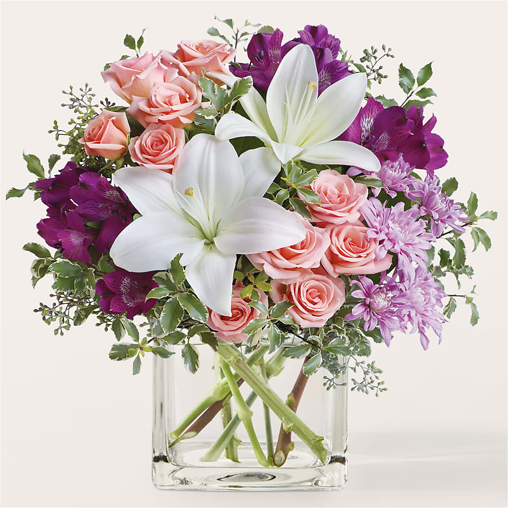 Mani Pedi Bouquet – Burlington In Bloom Inc, Burlington IA