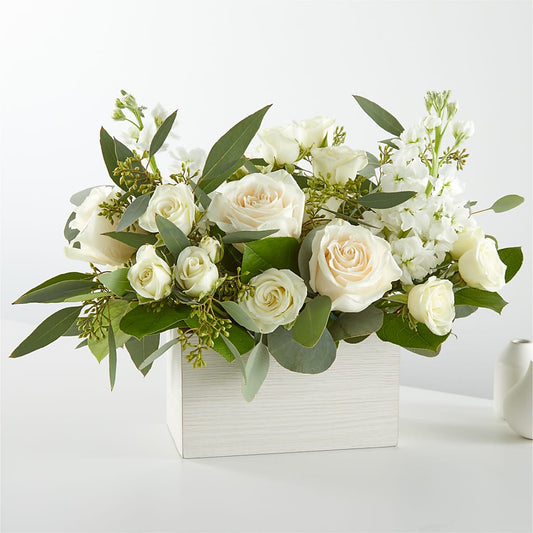 Fresh Linen Box Bouquet –  Burlington In Bloom Inc, Burlington IA