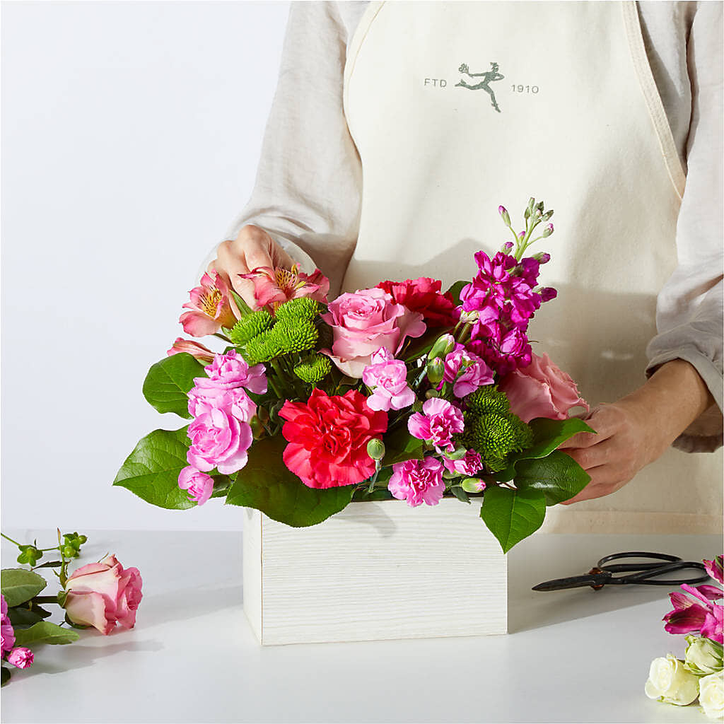 Sweetberry Box – A Florist Original –  Burlington In Bloom Inc, Burlington IA