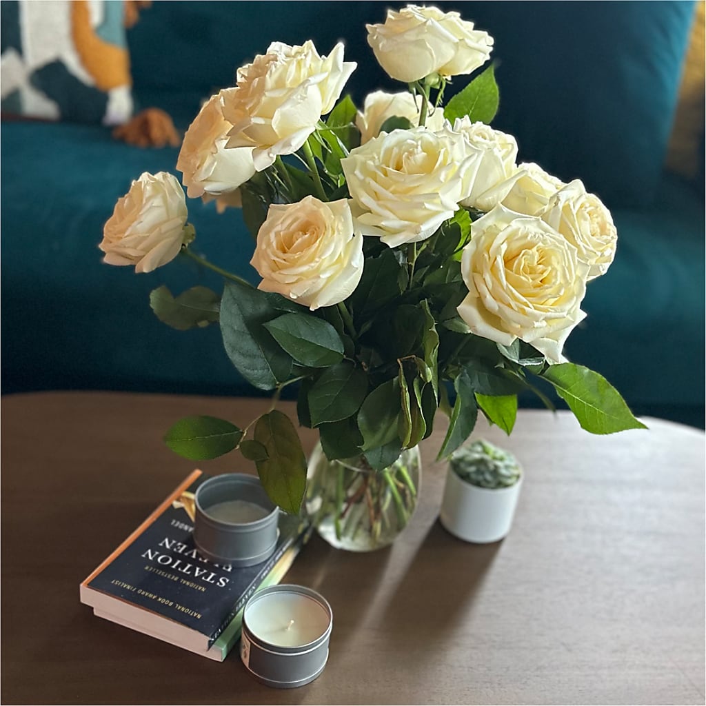 Long Stem Yellow Rose Bouquet –  Burlington In Bloom Inc, Burlington IA