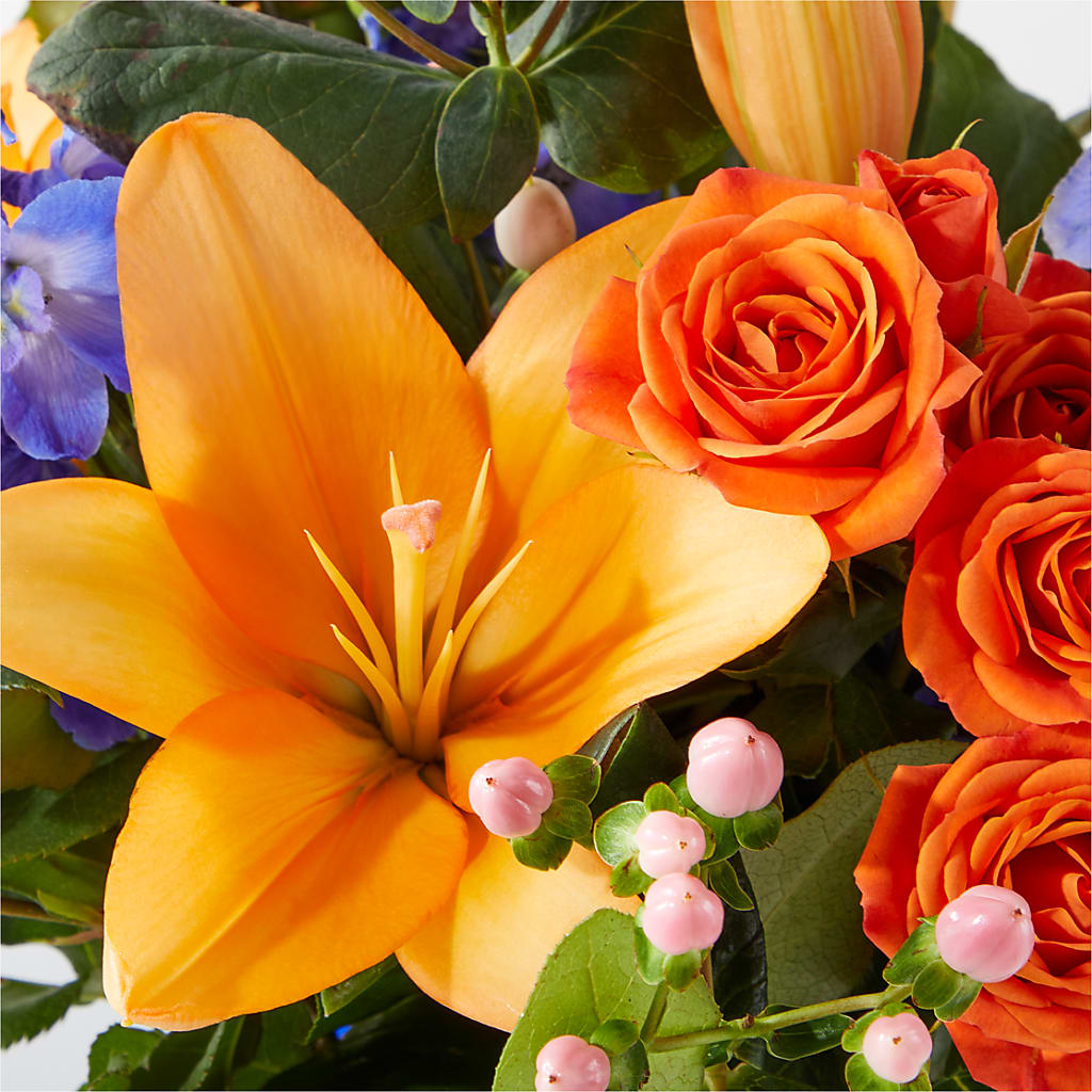 Radiant Citrus Bouquet –  Burlington In Bloom Inc, Burlington IA