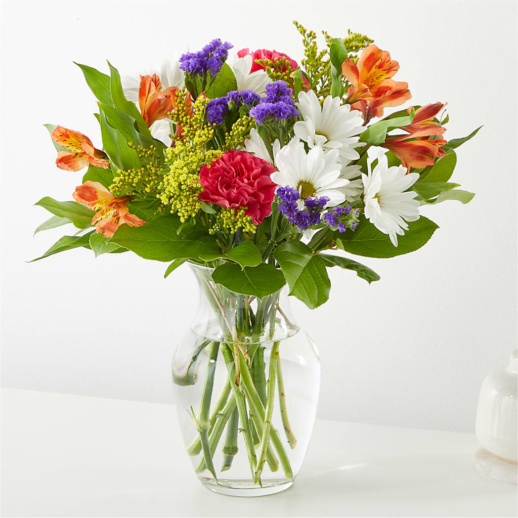 Oopsie Daisy Bouquet –  Burlington In Bloom Inc, Burlington IA