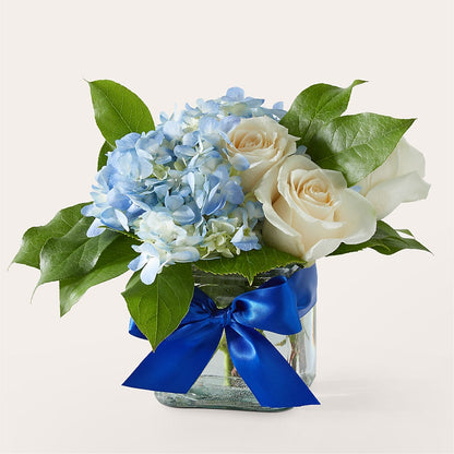 Sky Blue Delight Bouquet –  Burlington In Bloom Inc, Burlington IA