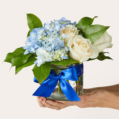 Sky Blue Delight Bouquet –  Burlington In Bloom Inc, Burlington IA