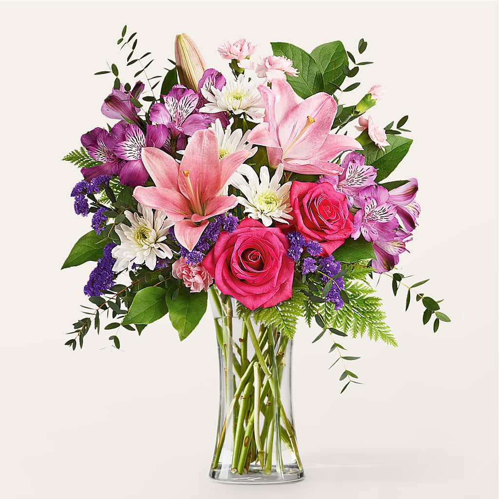 Lace & Pearls Bouquet –  Burlington In Bloom Inc, Burlington IA