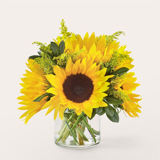 Beaming Sunflower Bouquet –  Burlington In Bloom Inc, Burlington IA