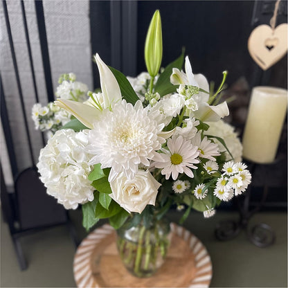 Classic Ivory – A Florist Original –  Burlington In Bloom Inc, Burlington IA