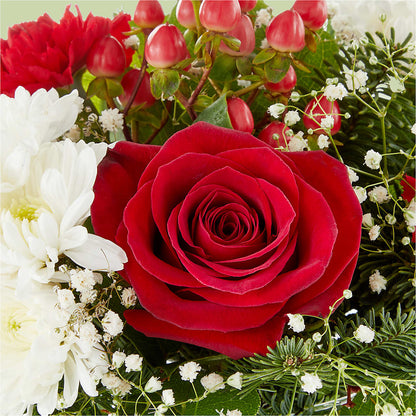 Chance of Flurries Bouquet –  Burlington In Bloom Inc, Burlington IA