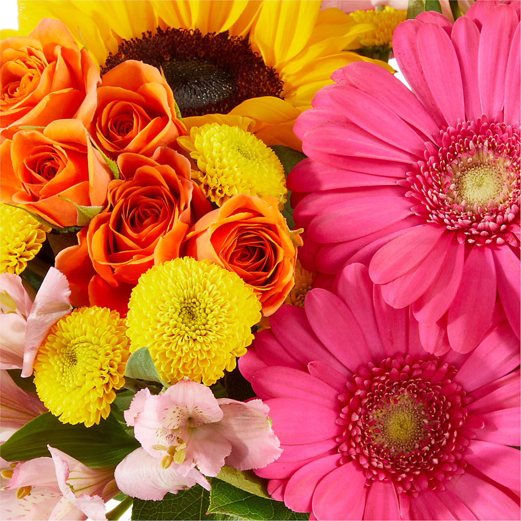 Beach Day Bouquet –  Burlington In Bloom Inc, Burlington IA