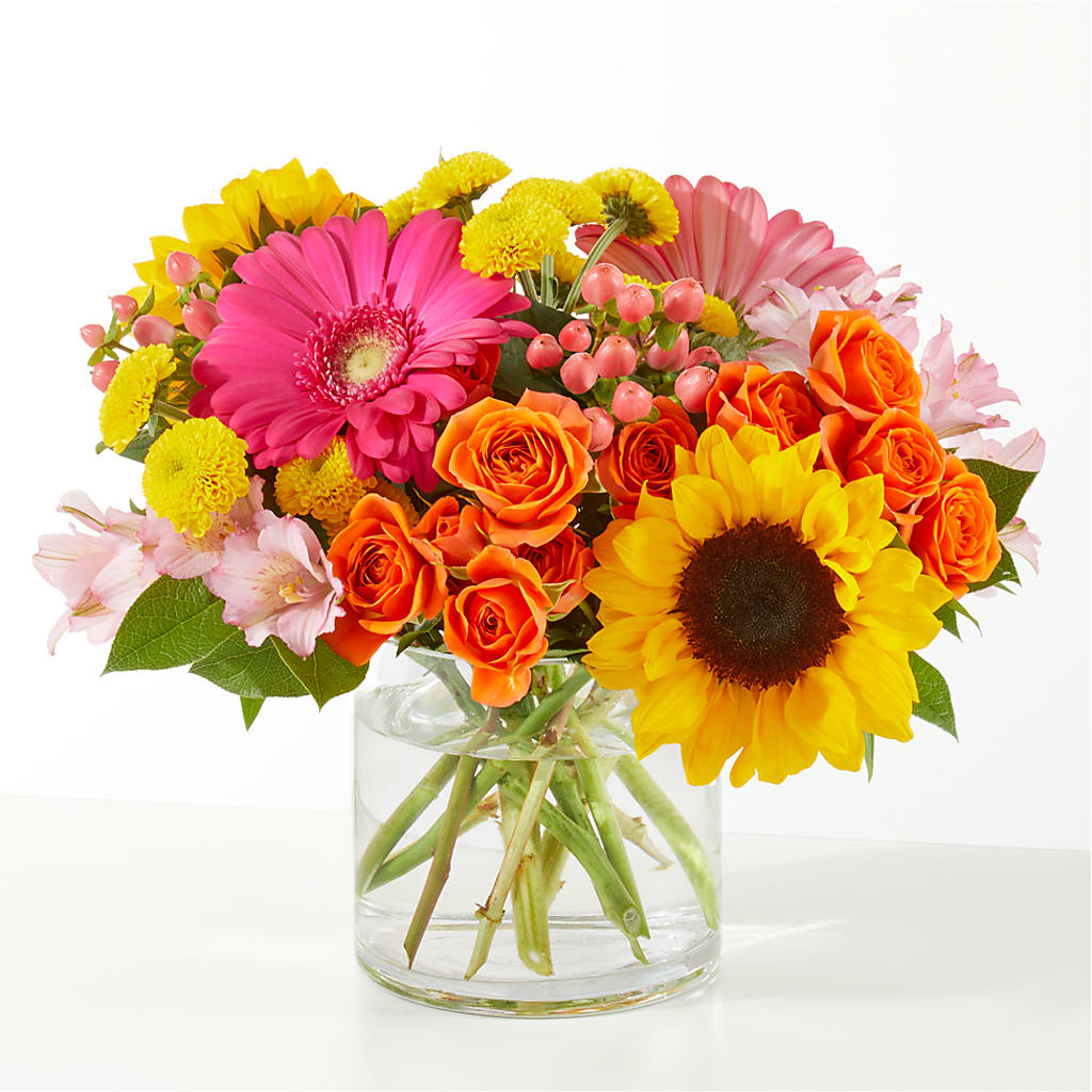 Beach Day Bouquet –  Burlington In Bloom Inc, Burlington IA