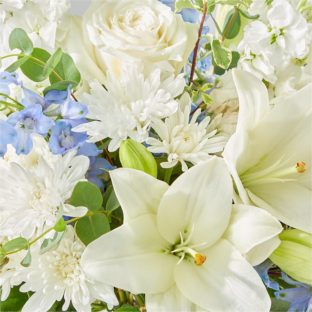 Peace of Mind Bouquet –  Burlington In Bloom Inc, Burlington IA