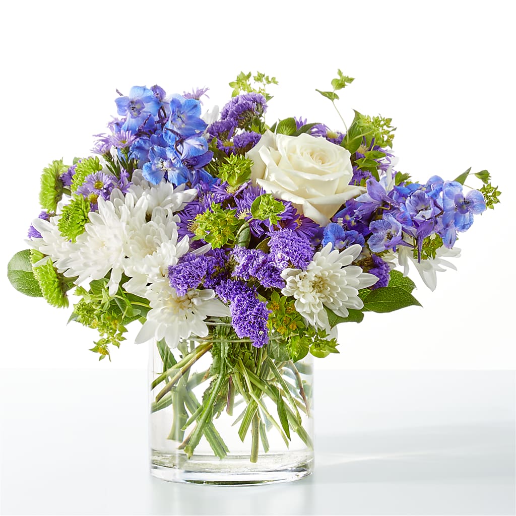 Genuine Gestures Bouquet –  Burlington In Bloom Inc, Burlington IA