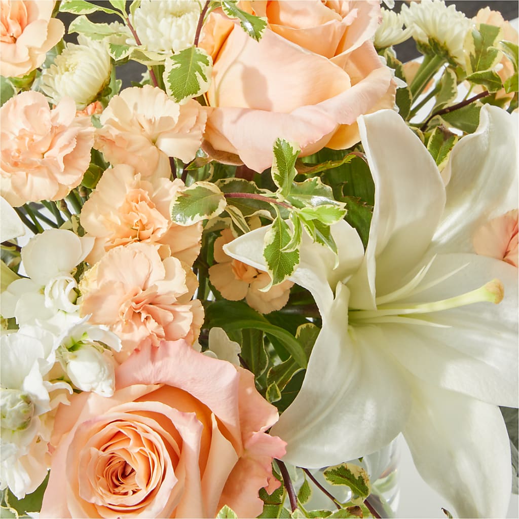 Darling Bouquet –  Burlington In Bloom Inc, Burlington IA