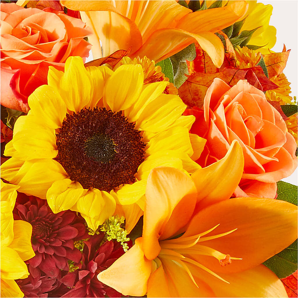 Sunny Side Bouquet –  Burlington In Bloom Inc, Burlington IA