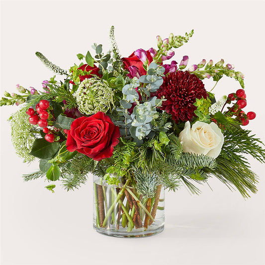 Cranberry Fizz Bouquet –  Burlington In Bloom Inc, Burlington IA